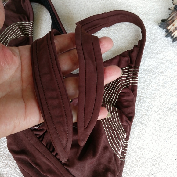 Tropical 🏖️ Escape Bikini Top Size 12 - Picture 3 of 11